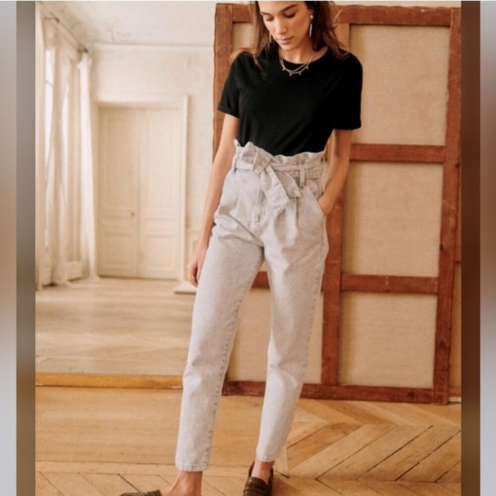 High-Waist Paperbag Tapered Pants in Light Gray